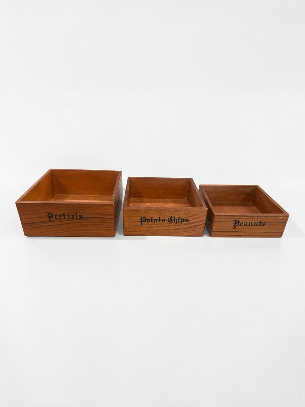 Vintage 1960s Set Of 3 Woodcrest Styson Wooden Square Nesting Snack Bowl Set MCM